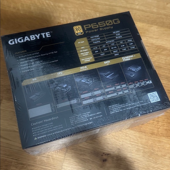 GIGABYTE P650G Power Supply - Black and Gold Accents - Picture 2 of 2